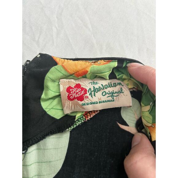 Vintage Hilo Hattie Floral Tropical Midi Dress Womens Size Medium Black Vacation - Picture 3 of 5